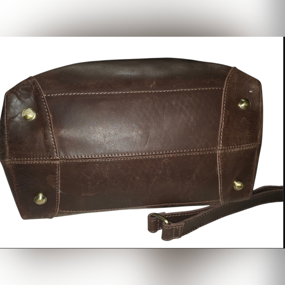 EUC Leather Tote Purse w/ matching wallet & change purse & adj shoulder strap. - Picture 6 of 16